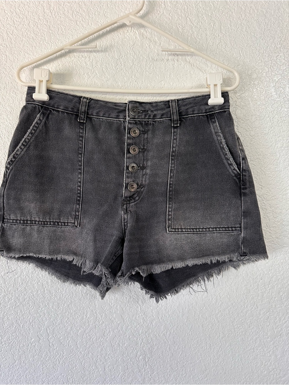 Free People We the free Jesse Carpenter Shorts Washed Black/Gray Size 28 (S24